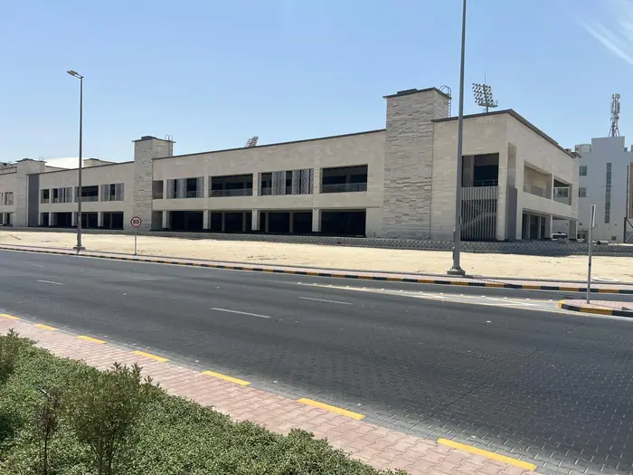 Al Arabi Club Mall buildings